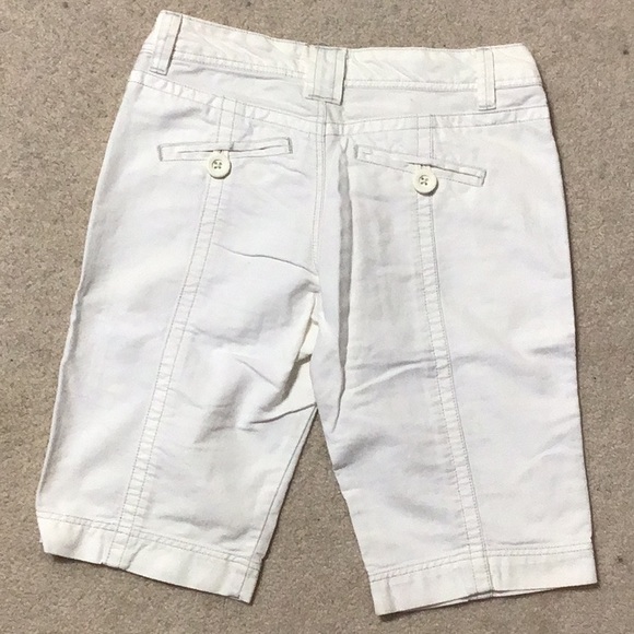 AEROPOSTALE BERMUDAS (2 for 1 Price!) - Picture 6 of 6